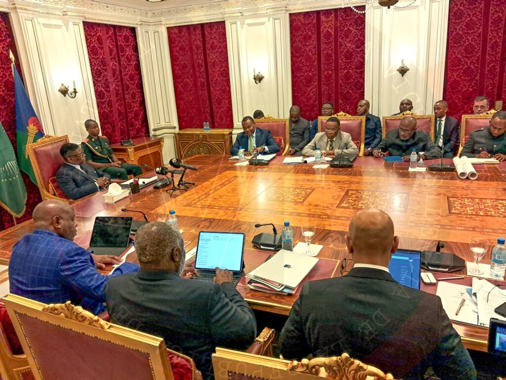 El Gobierno prevé inaugurar la fábrica de procesamiento de atún a finales de año