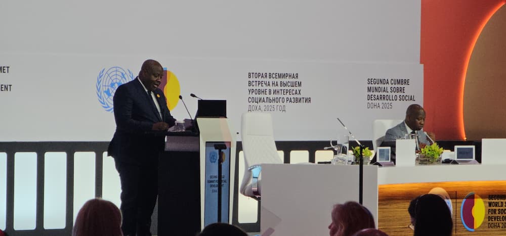 El Primer Ministro participa en la II Cumbre Mundial sobre Desarrollo Social en Doha, Qatar