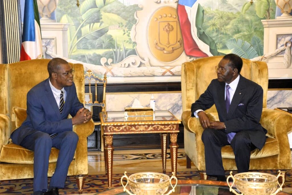 S.E Obiang Nguema Mbasogo recibe en el Palacio del Pueblo al Secretario General de CPDS