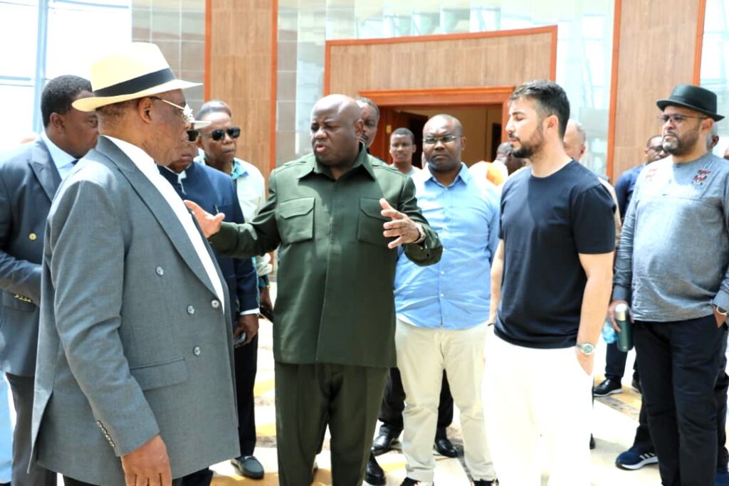 Guinea Ecuatorial refuerza la puesta a punto de sus infraestructuras ante la histórica visita del Papa León XIV