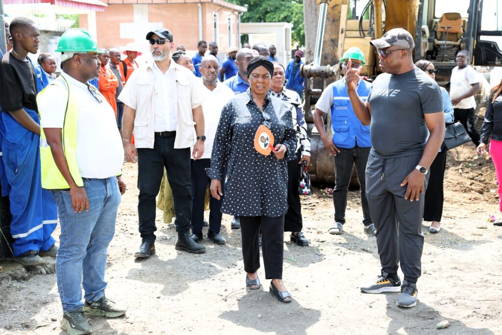 Avanzan las obras de reforma del Cementerio Municipal de Ela Nguema bajo el impulso de la Primera Dama