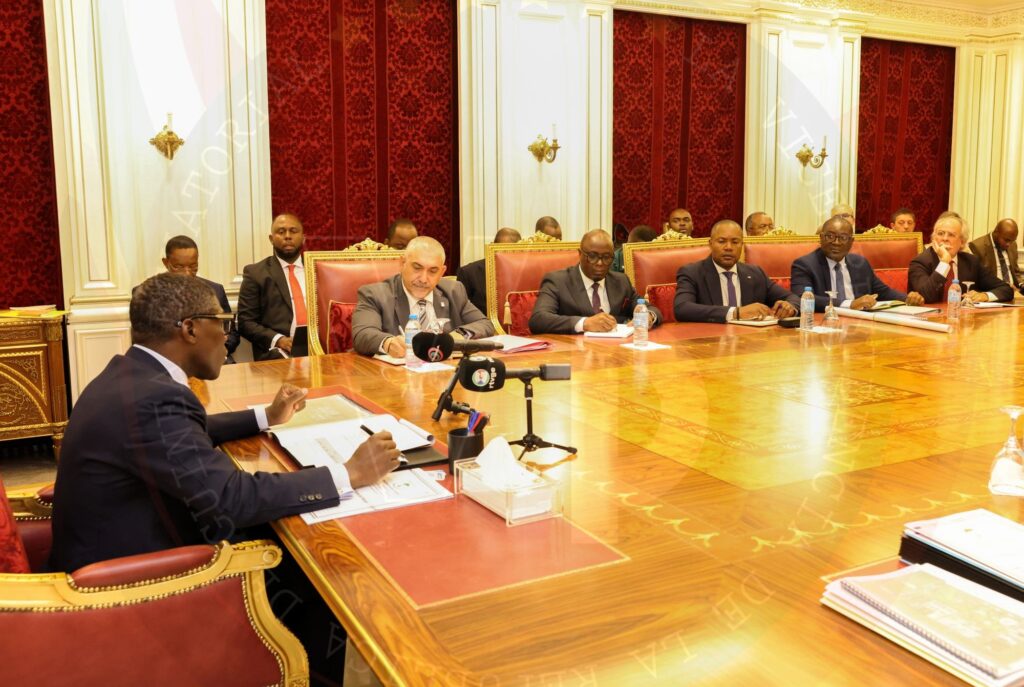 Nguema Obiang Mangue impulsa la aceleración de las obras en la futura capital La Paz