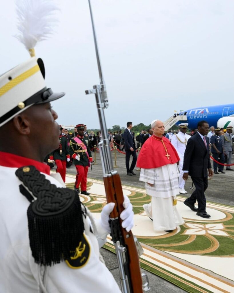 El Papa León XIV comienza su visita a Guinea Ecuatorial