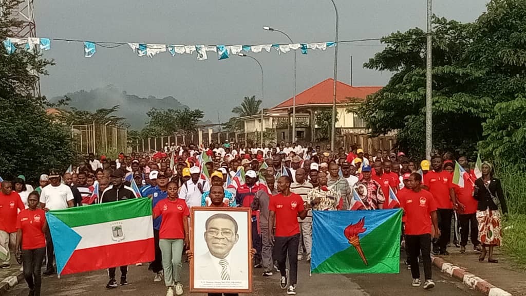 Civismo y participación popular en la celebración del cumpleaños del Presidente de la República en Nsork-Mbatung