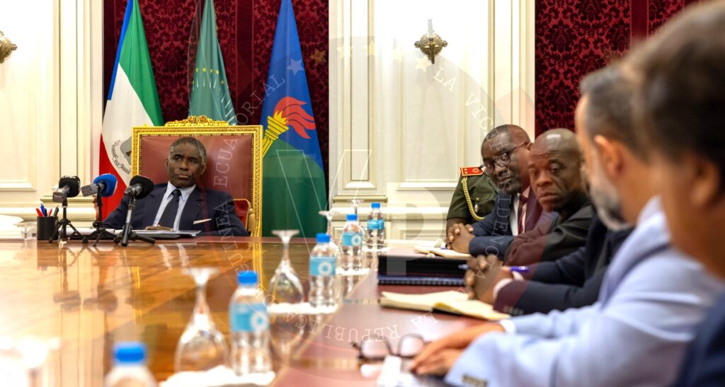 Guinea Ecuatorial estudia la modernización de sus peajes con estándares internacionales