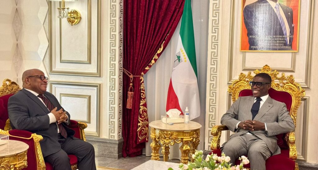 El Vicepresidente recibe al nuevo Representante de la ONU para África Central El Vicepresidente recibe al nuevo Representante de la ONU para África Central
