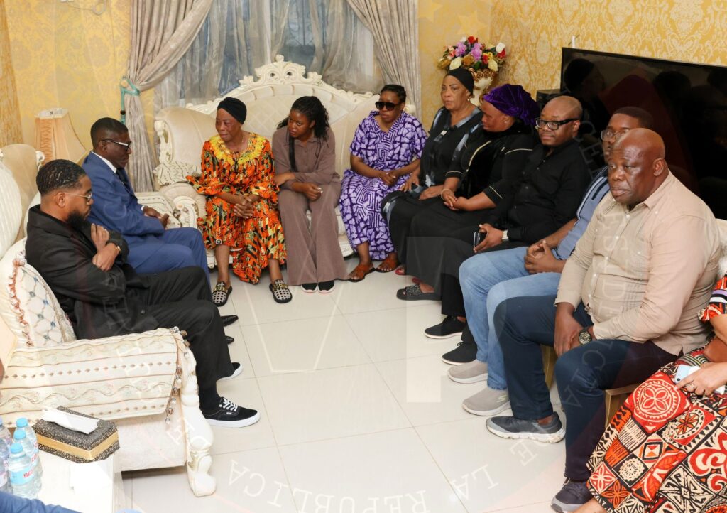 S.E. Nguema Obiang Mangue presenta sus condolencias a la familia de Pilar Avomo Nguema